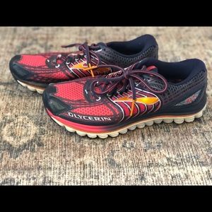 Brooks Glycerin 12 running sneakers size 9